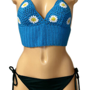 White daisy patterned hand knitted crop top