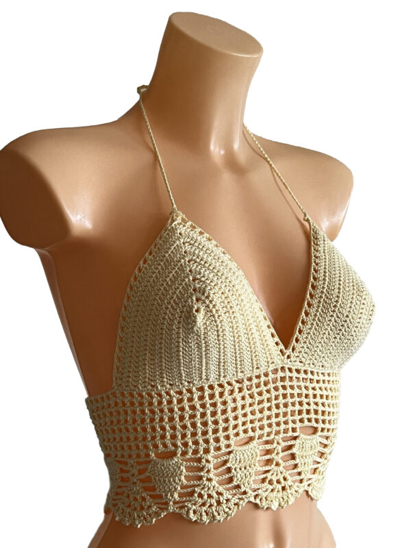 Cream patterned hand knitted crop top - Image 2